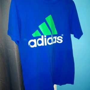 Classic Adidas T